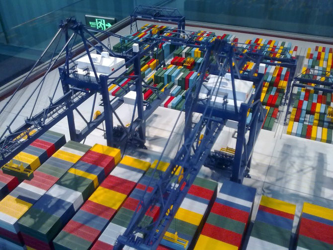 靖远县港口集装箱堆场